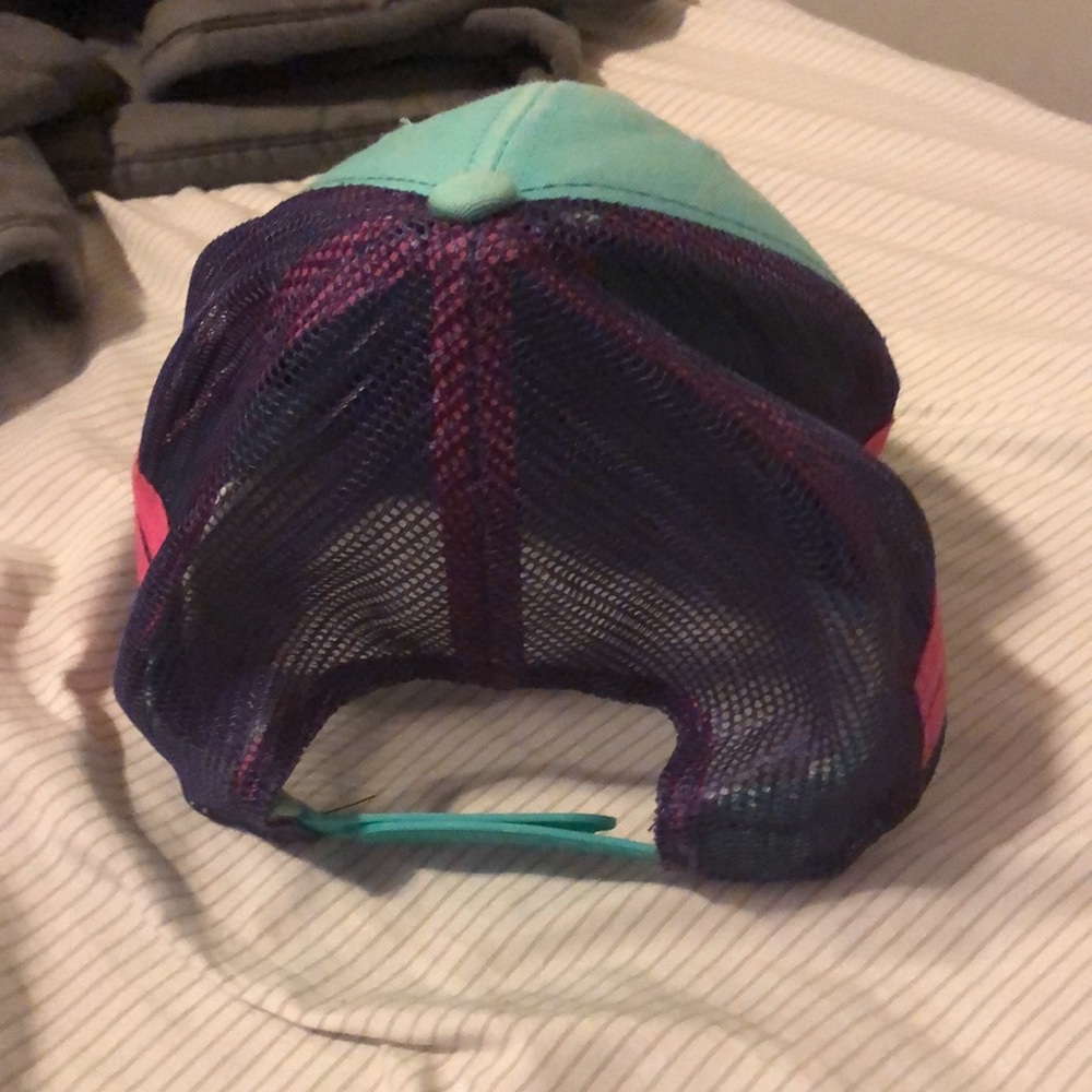 hat - Picture 2 of 2